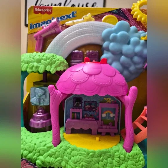 Fisher-Price Imaginext Dreamworks Trolls Rainbow TreeHouse Lights & Sounds New - Picture 4 of 10